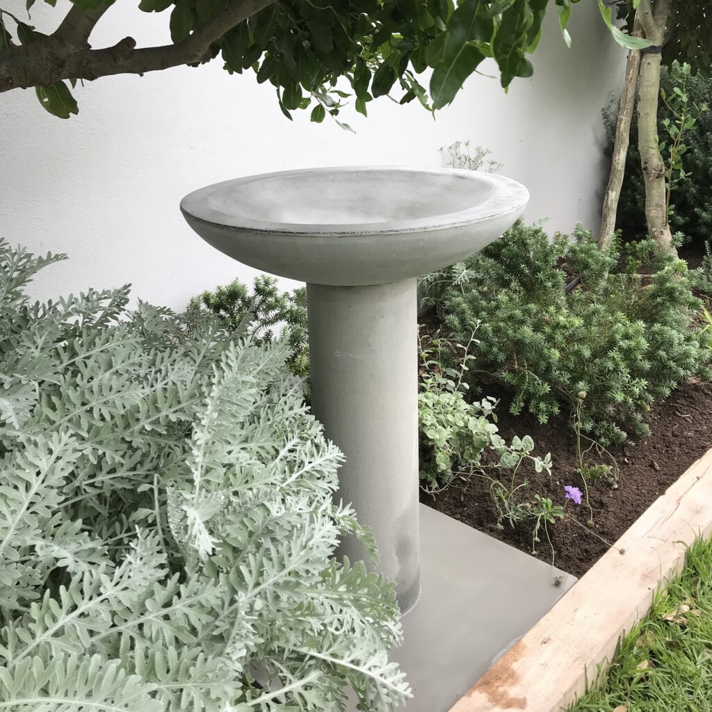 Stonecast Provençal Birdbath in portland grey