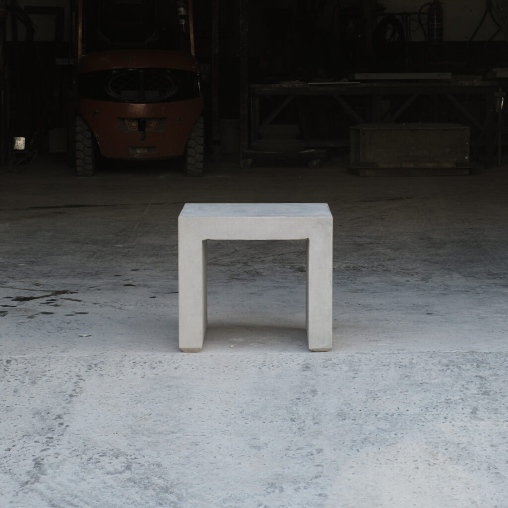 Stonecast Forum 500 Bench
