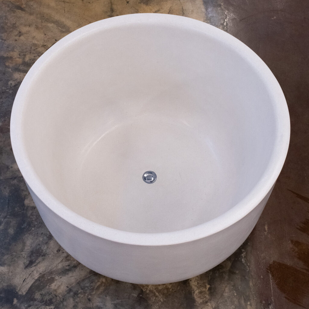 Top view of a Stonecast Kyoto bath.