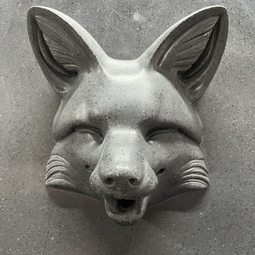 stonecast custom spout fox 4 1